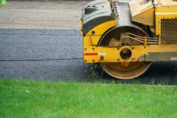 Best Driveway Paving Contractor  in Swartzville, PA